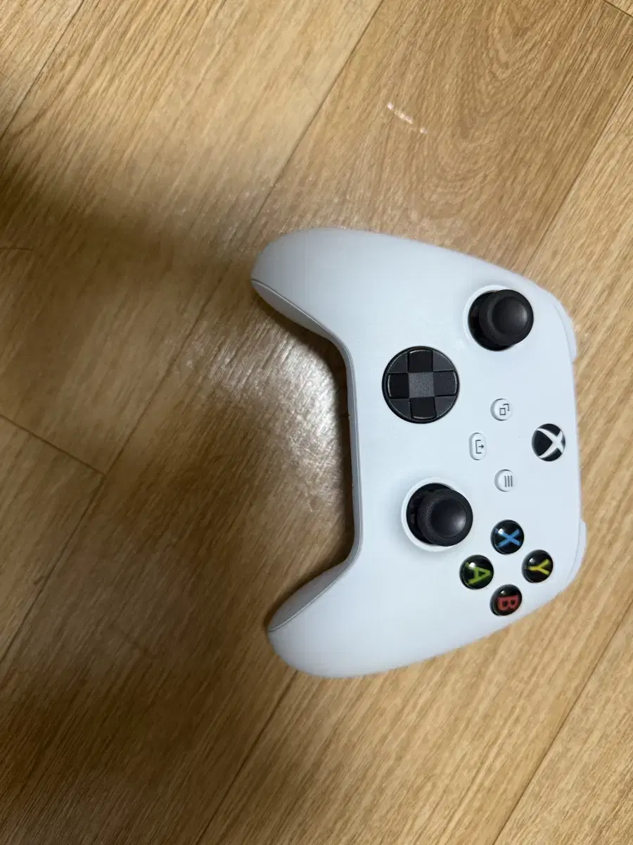 Xbox 무선 컨트롤러 화이트 판매합니다